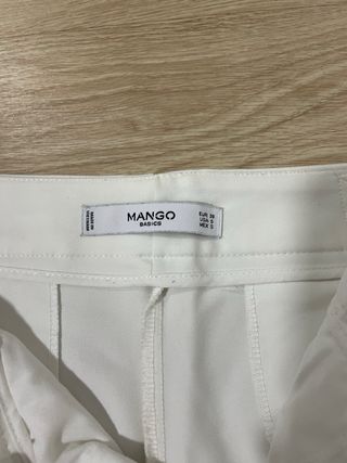 Pantalón blanco, talla M, de Mango