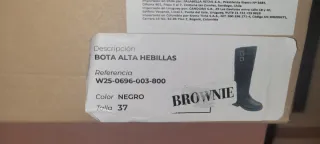 Botas altas BROWNIE talla 37 con hebilla