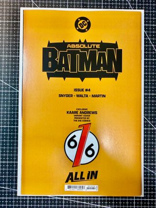 Lote 2 comics USA Absolute Batman 4 Kaare Andrews