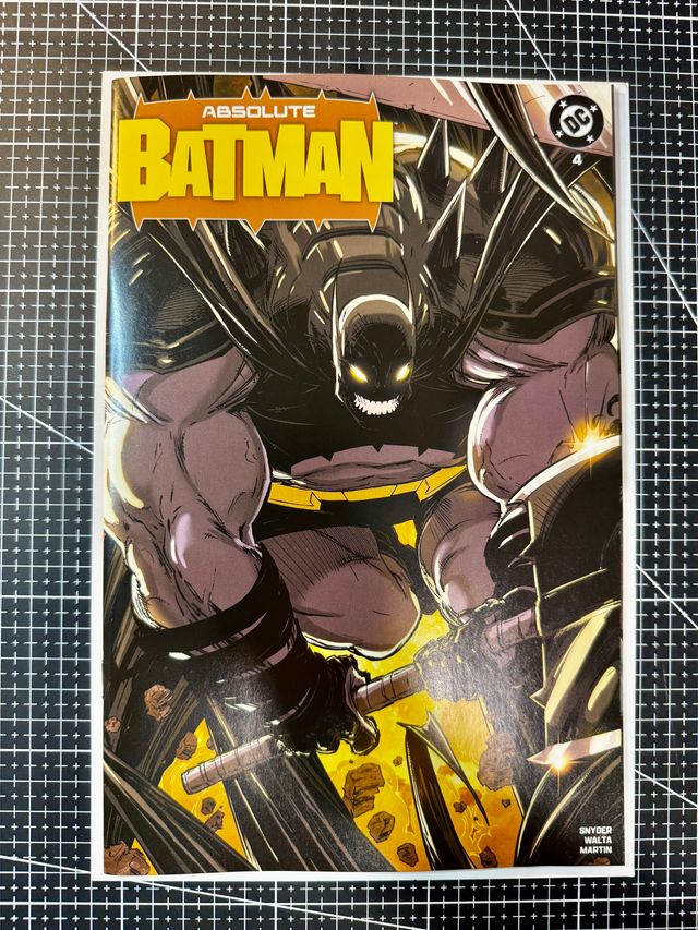 Lote 2 comics USA Absolute Batman 4 Kaare Andrews