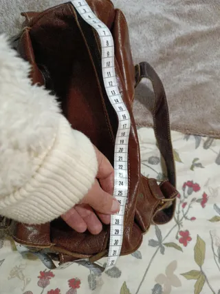 Bolso de cuero marrón