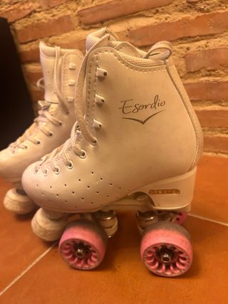 Patines de artístico blancos talla 220 (33)  Edea