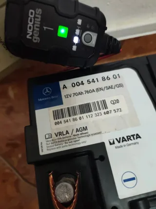 cargador noco genius 1 mantenedor de baterias