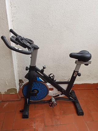 Maquinas de Gym, musculacion