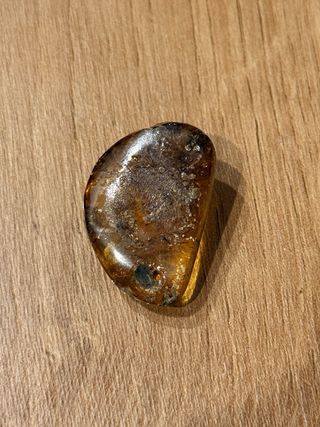 Trozos de ámbar natural para hacer colgantes