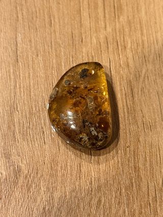 Trozos de ámbar natural para hacer colgantes