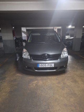 Toyota Verso 2005