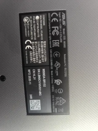 Portátil ASUS VivoBook X515 Ryzen 5 8GB RAM