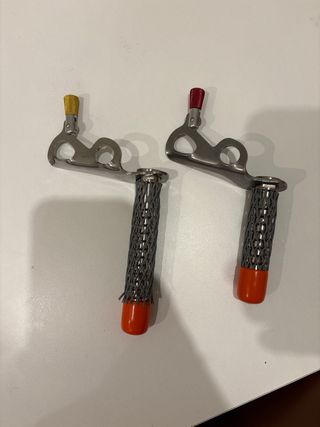 2 Tornillos de escalada en hielo