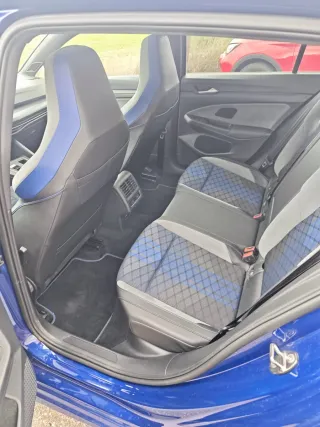 Volkswagen Golf 2021