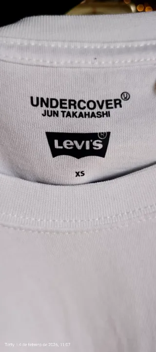 Camiseta Levi's x Jun Takahashi