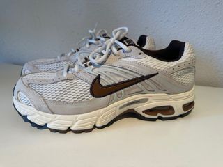 Zapatillas Nike Air Max Moto 2K Talla 43
