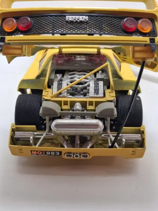 Ferrari F40 1987  Bburago scala 1:18.Vintage.