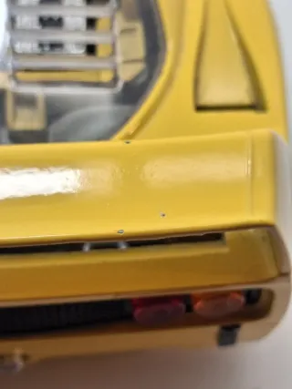 Ferrari F40 1987  Bburago scala 1:18.Vintage.