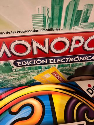 Pack 4 Juegos de Mesa Clásicos: Monopoly, Cluedo,