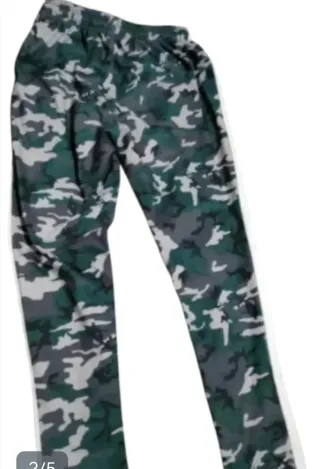 Jogger camuflaje hombre