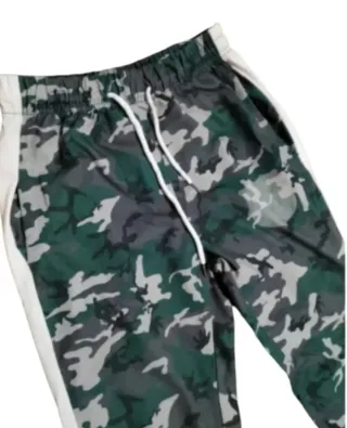 Jogger camuflaje hombre