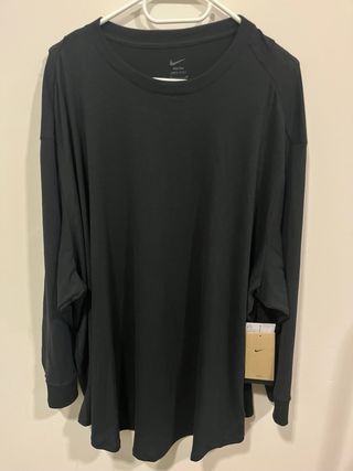Camiseta Nike manga larga negra