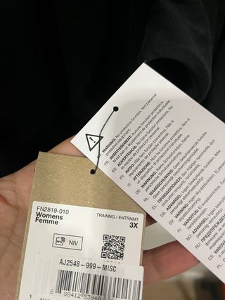 Camiseta Nike manga larga negra