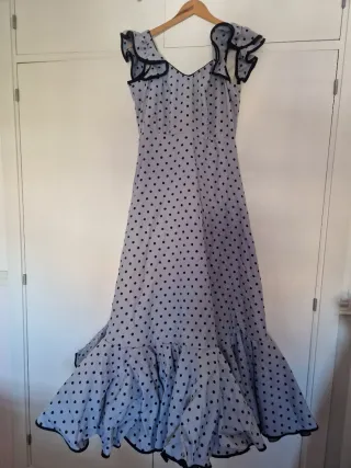 Vestido de flamenca para mujer ( tengo niñas tb)