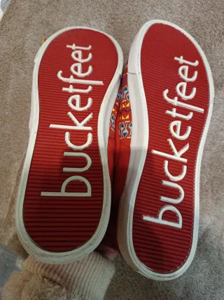 Bucketfeet Zapatillas Multicolor/Rojo