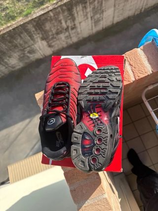 Nike Air Max Plus TN Scarpe Rosse Nere