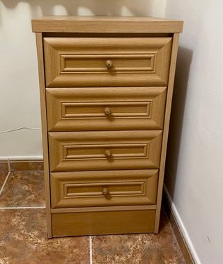 Dormitorio en madera claro