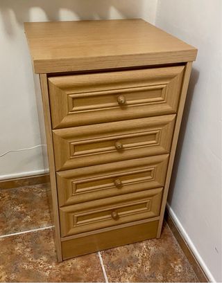 Dormitorio en madera claro