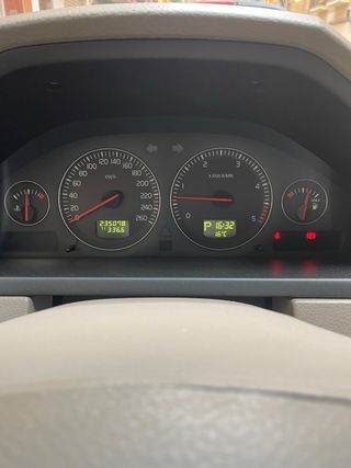 Volvo XC90 2006 D5. 185 CV. Diesel. Unico Dueño.