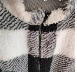 Chaqueta Shein cuadros blanco y negro