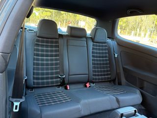 Volkswagen Golf GTI  2005