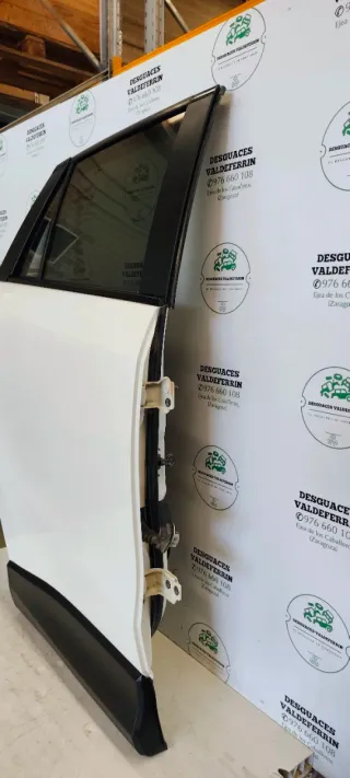 Puerta Trasera Derecha Mazda CX5