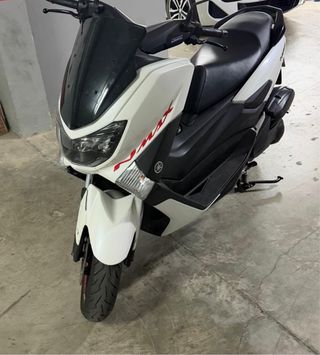 Yamaha NMAX 125 Scooter Automática