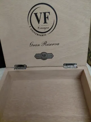 Scatola vuota di sigari Gran Reserva VF Nicaragua