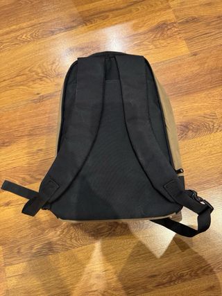 Mochila militar ejército beige y negra