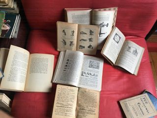 LOTE DE 8 ANTIGUOS LIBROS Y MANUALES 1900 Y MÁS