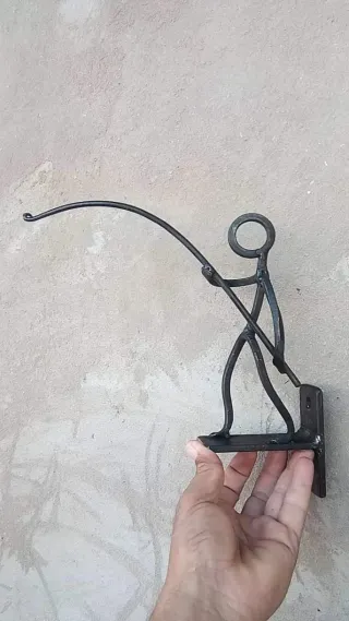 Bases de hierro para macetas