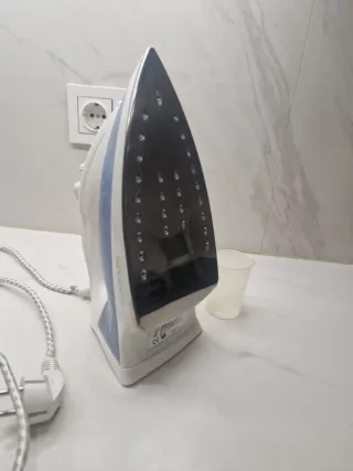 Plancha Taurus AquaPlus 2200