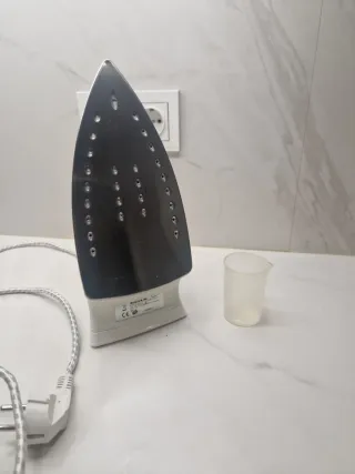 Plancha Taurus AquaPlus 2200