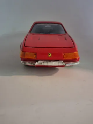 Ferrari 365 GTB/4 Daytona Majorette 1:24.Vintage.