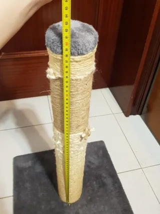 Rascador para gatos con base