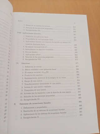 Lecciones elementales de algebra lineal para ec...