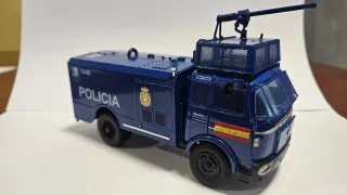 Escala 1 43 Berliet GBK 80 Policía
