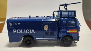 Escala 1 43 Berliet GBK 80 Policía