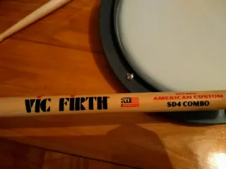 Kit Batería Práctica TR-3 + Baquetas