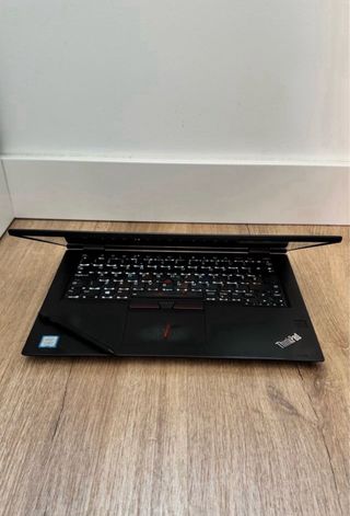 Lenovo ThinkPad X380 Yoga Convertible con Lápiz