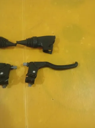 Manetas de freno antiguas