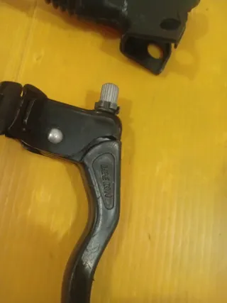 Manetas de freno antiguas