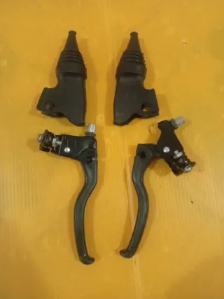 Manetas de freno antiguas