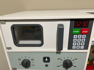 Cocina de juguete de madera